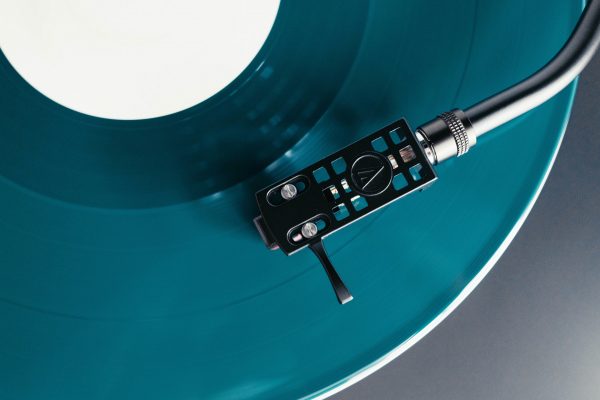 vinyl_turntable_cartridge_tonearm_113631_3840x2160 vinyl_turntable_cartridge_tonearm_113631_3840x2160